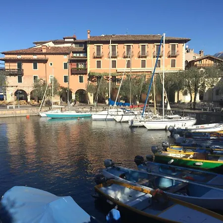 Apartamento La Mignon Oleandri Torri Del Benaco